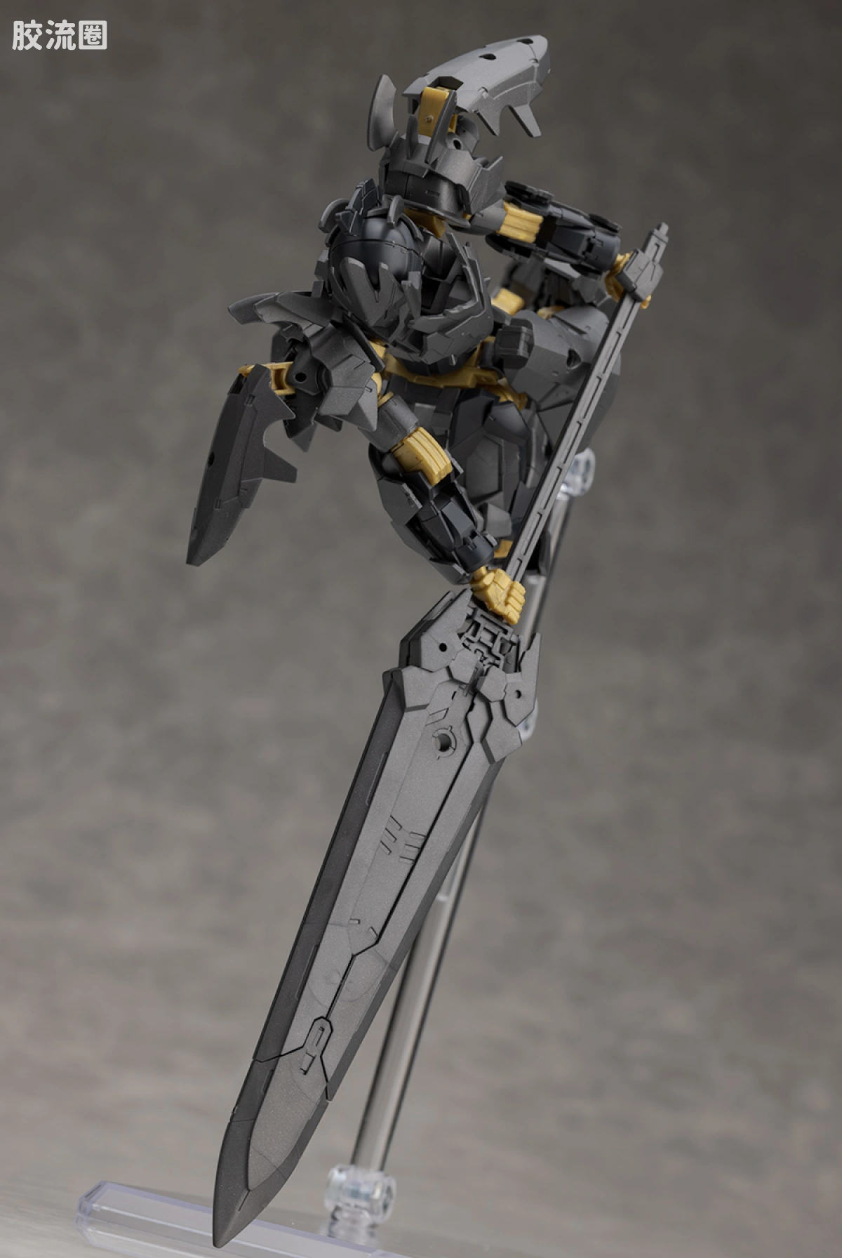 30MM 1/144 斯匹纳提/Spinatio（马克西昂军） EXM-A9bk 斯匹纳提(黑骑士式样) - 图片